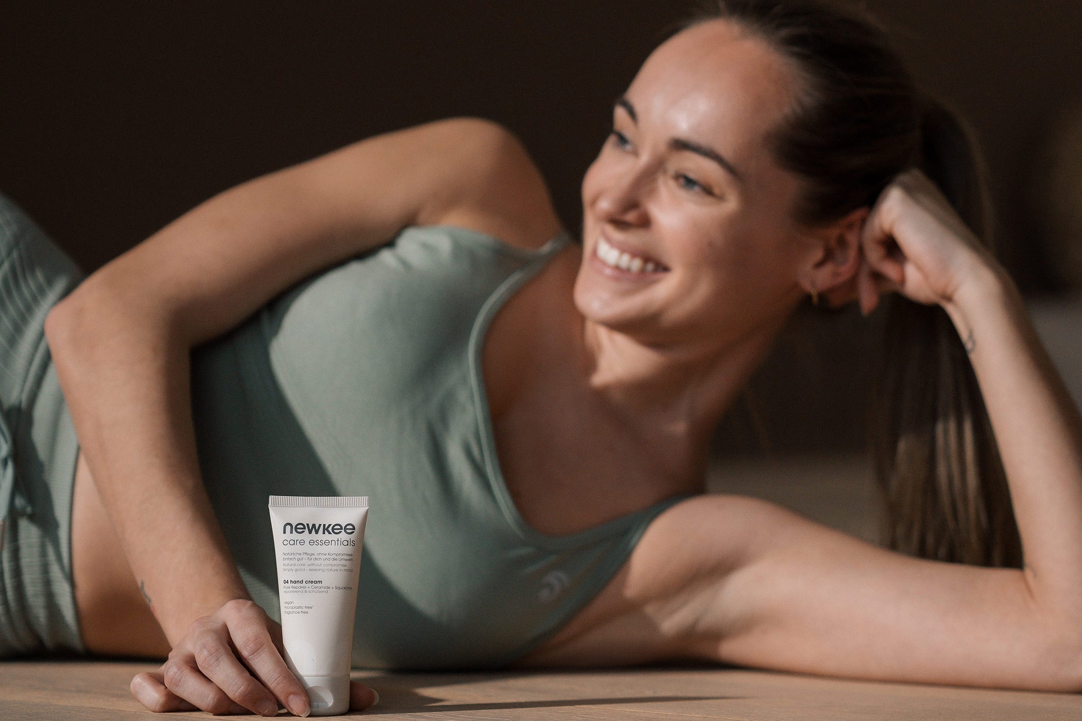 Hautprobleme im Gesicht in den Wechseljahren – Ursachen & Lösungen