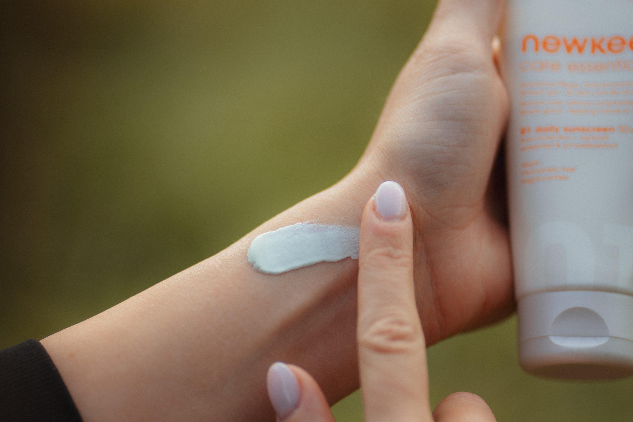 Sonnencreme, die nicht klebt – der ultimative Guide für leichten, effektiven Sonnenschutz