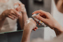 Vitamin C Serum morgens oder abends anwenden?