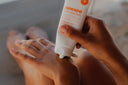 Wasserfeste Sonnencreme - was dein Sonnenschutz wirklich leistet
