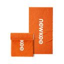 Schnapp dir das flauschige Badetuch in Orange von newkee